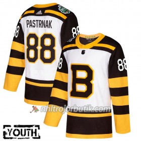Barn Ishockey Boston Bruins Tröja David Pastrnak 88 2019 Winter Classic Adidas Vit Authentic